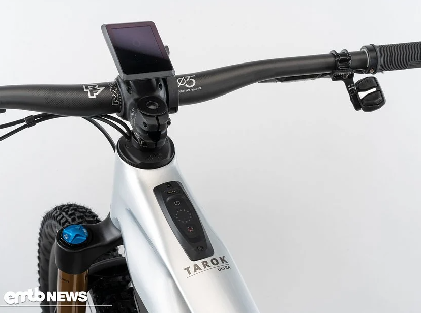 Raymon Tarok 191080 Gr. M